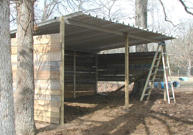 loafing shed plans for building a loafing shed free diy horse run in ...