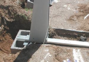 oval buttress with support block