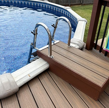 Pool Deck Ladder