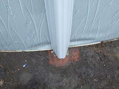 Pool Wall Damaged Near Footplate