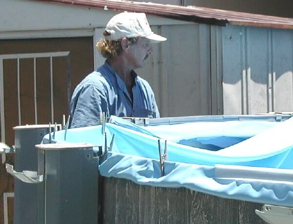 vinyl liner overhang