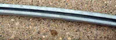 Top Retaining Rod